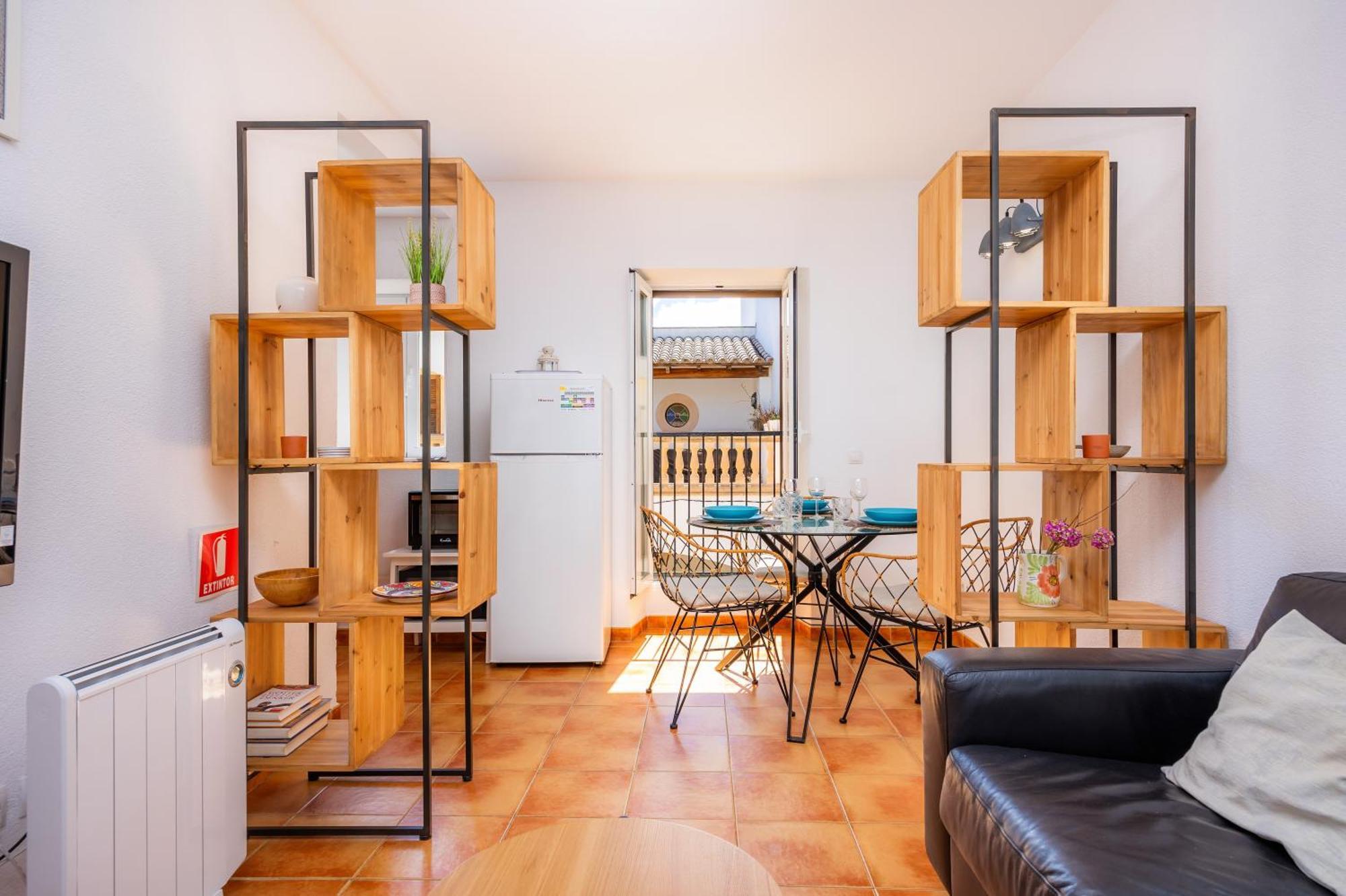 Jaume, Muy Centrico En Apartment